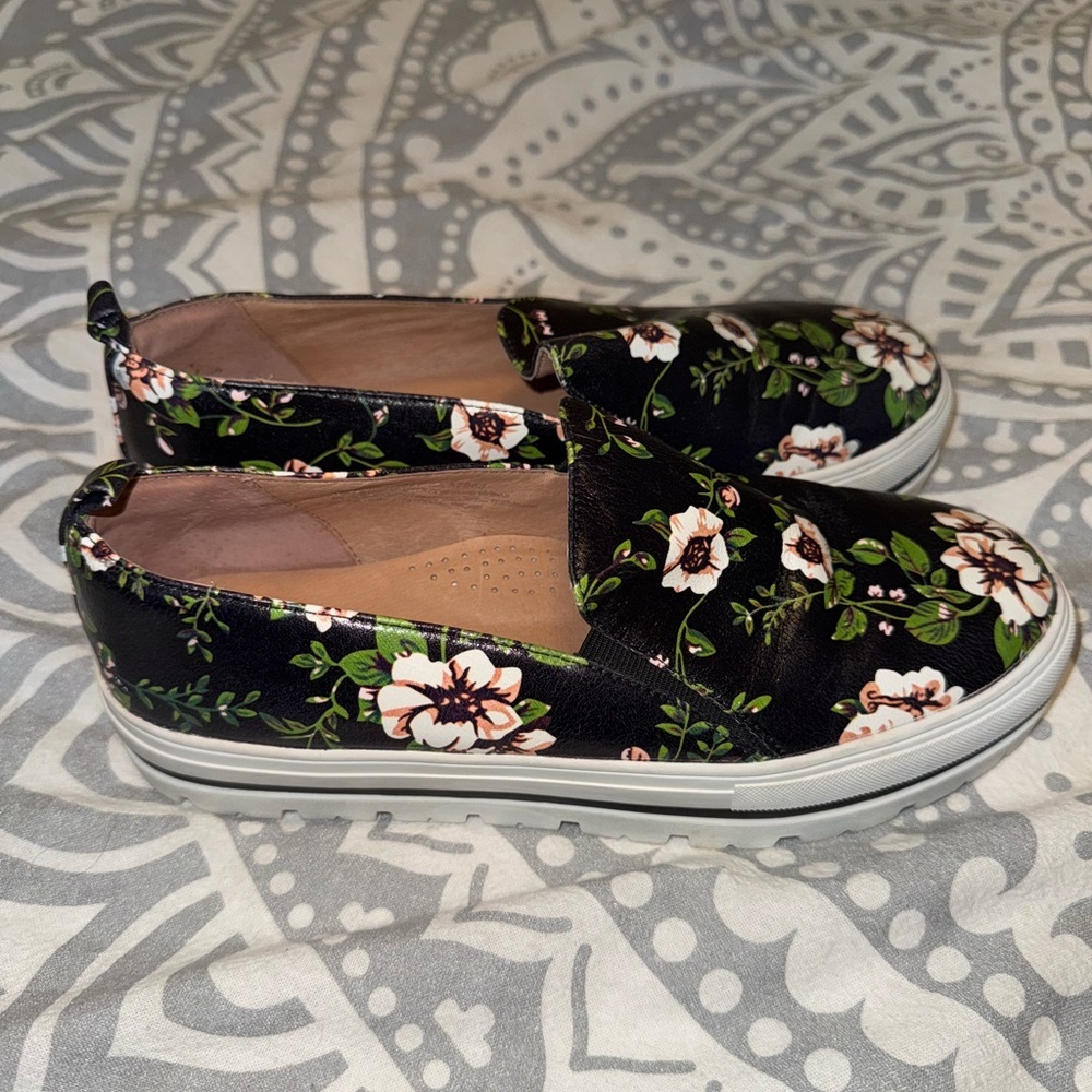 Halogen floral slip on shoes